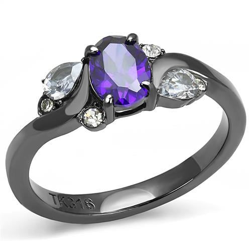 Unique ring